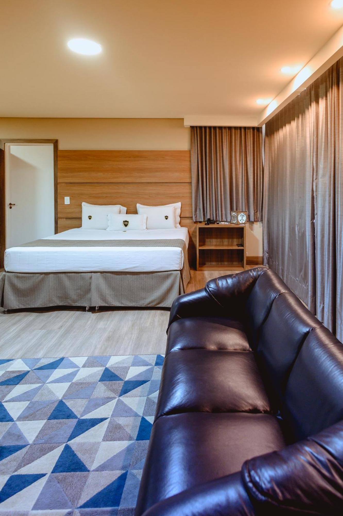 Riellis Center Hotel Botucatu Eksteriør billede