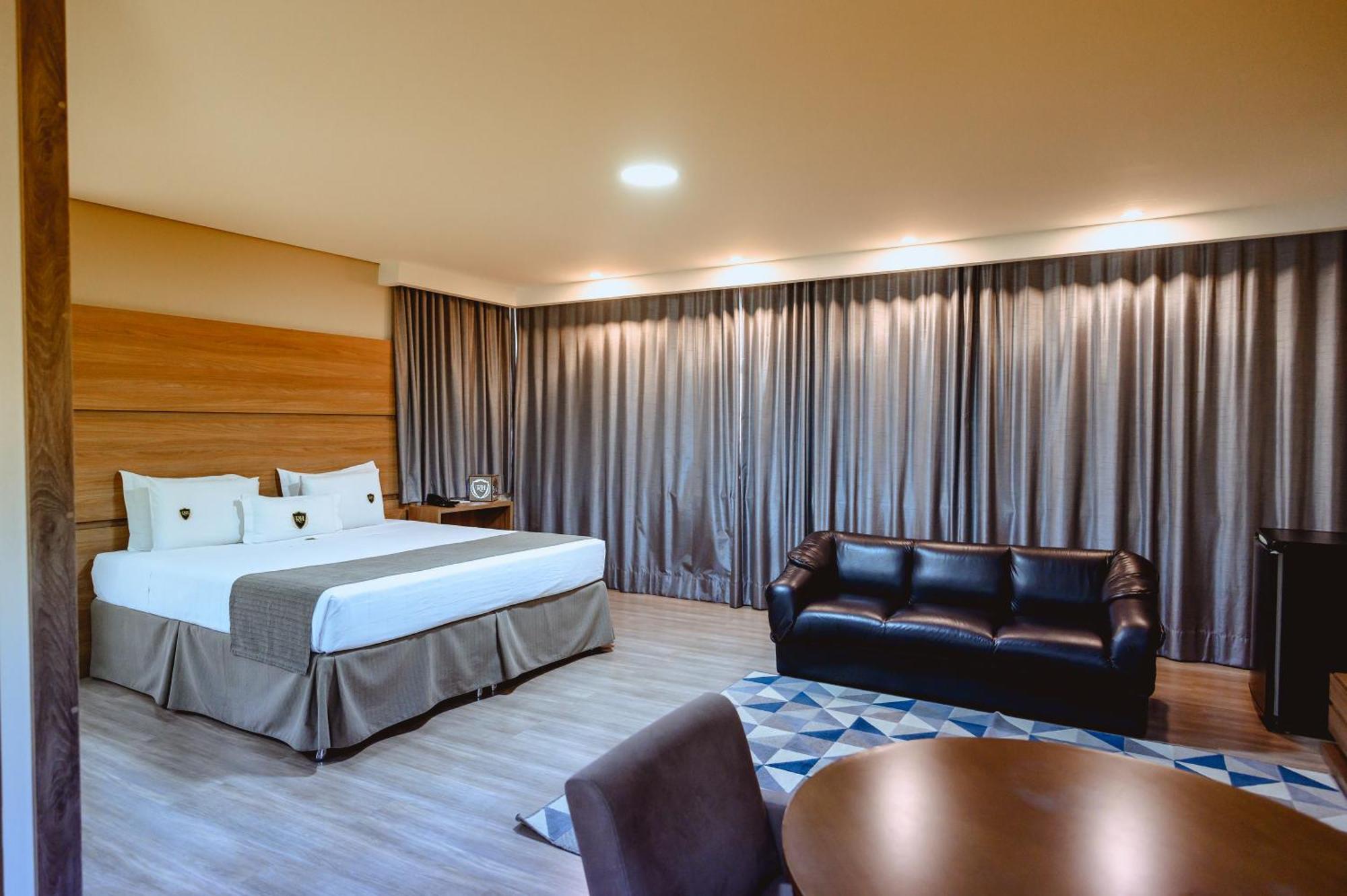 Riellis Center Hotel Botucatu Eksteriør billede