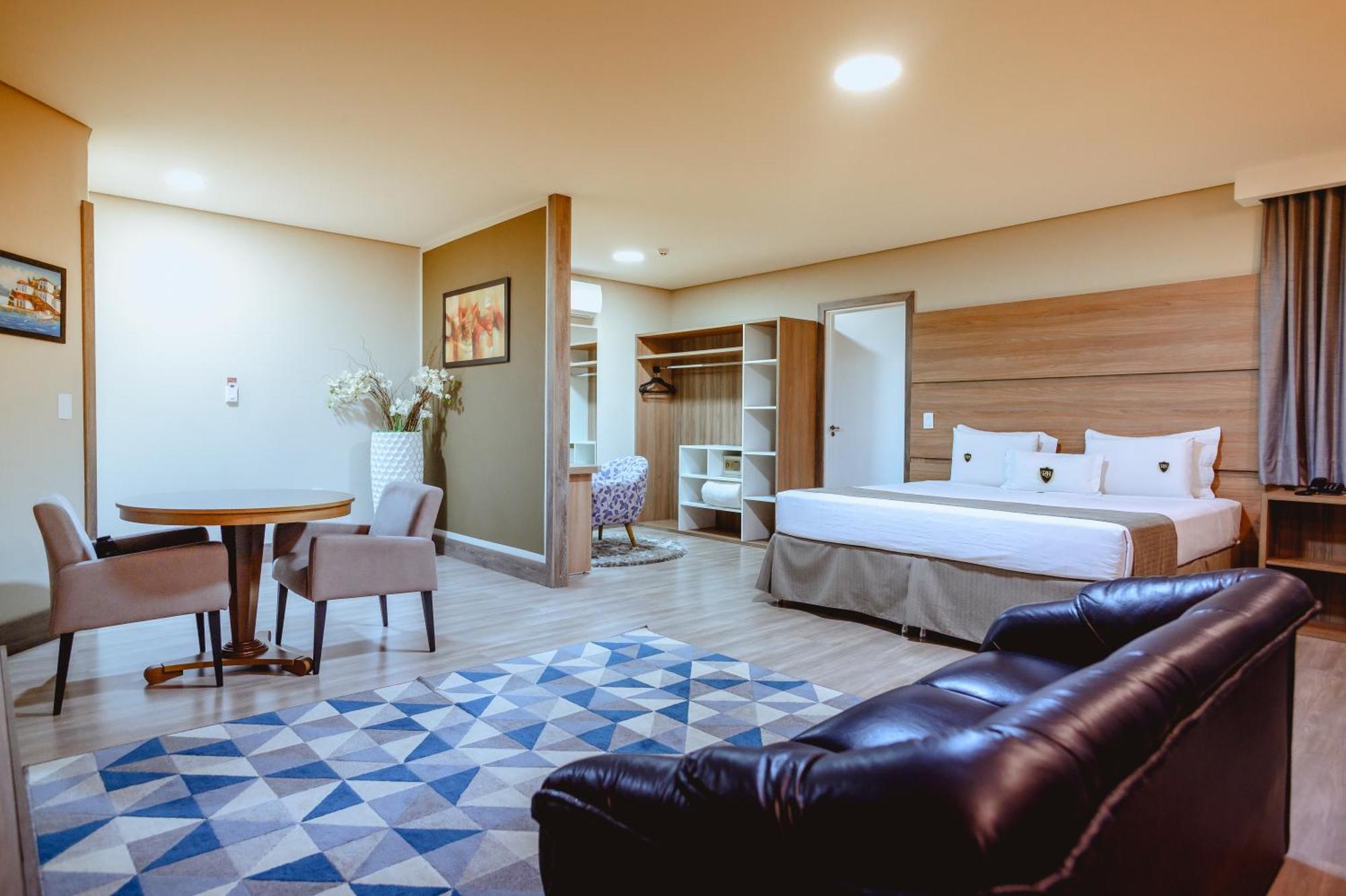 Riellis Center Hotel Botucatu Eksteriør billede