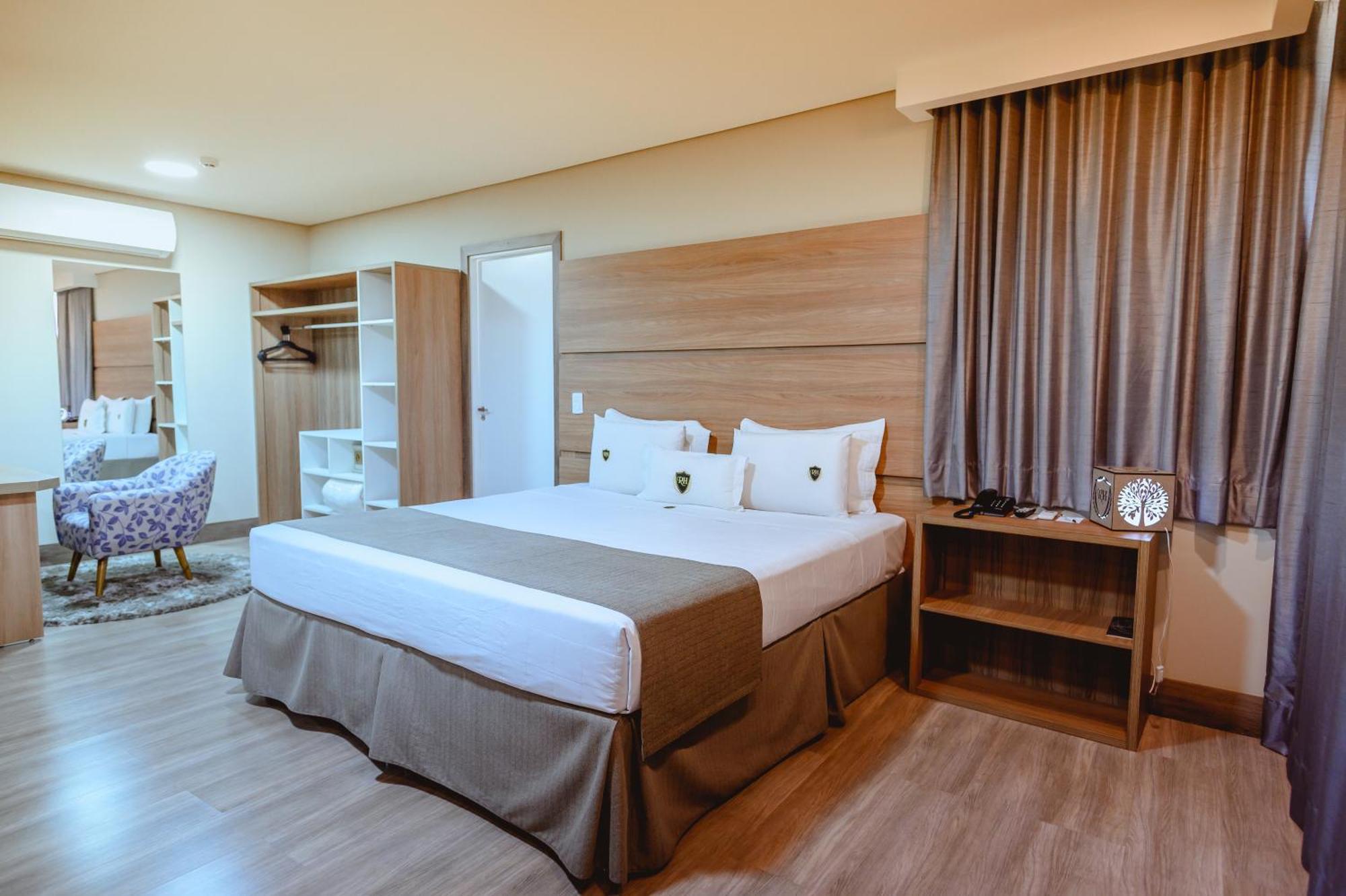Riellis Center Hotel Botucatu Eksteriør billede